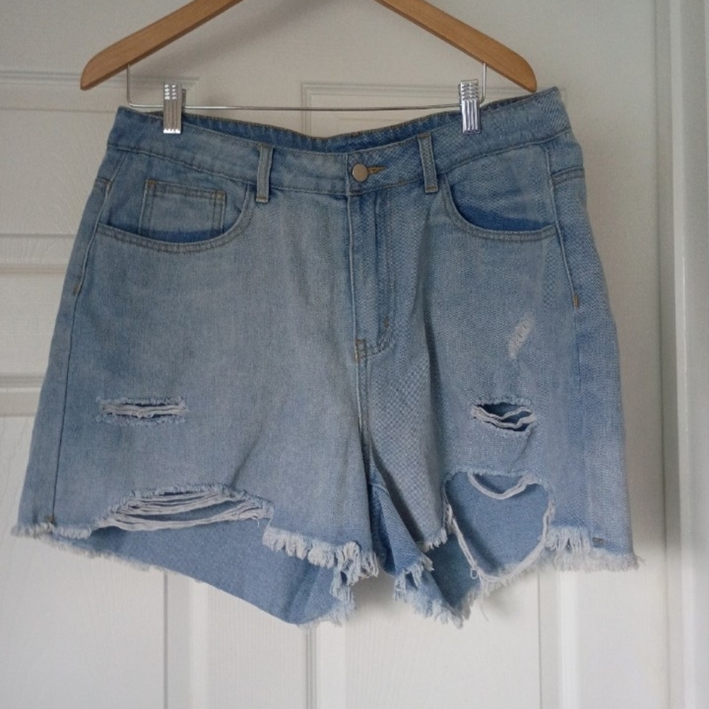 Denim Distressed Women Shorts SHEIN 1x